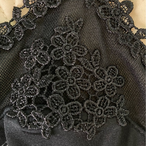 Soma Intimates Chemise Black with White Hearts Lace Mesh Details (Size L) - Picture 9 of 16